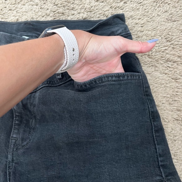 Levi’s shorts - Picture 7 of 11